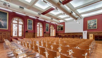 aula_magna_4